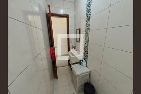 Casa à venda com 150m², 3 quartos e 3 vagas Casa à venda com 150m², 3 quartos e 3 vagasBanheiro 1