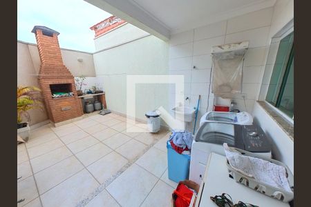 Casa à venda com 150m², 3 quartos e 3 vagas Casa à venda com 150m², 3 quartos e 3 vagasÁrea de Serviço/Churrasqueira