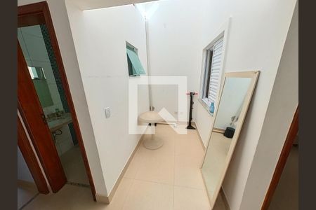 Casa à venda com 150m², 3 quartos e 3 vagas Casa à venda com 150m², 3 quartos e 3 vagasHall Superior
