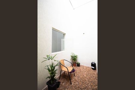 Casa à venda com 130m², 3 quartos e 2 vagasJardim de Inverno 