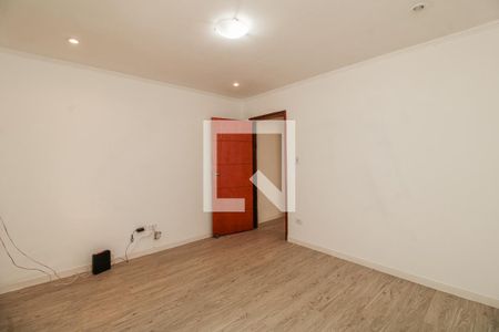 Quarto 2 de casa para alugar com 2 quartos, 96m² em Vila Paranaguá, São Paulo