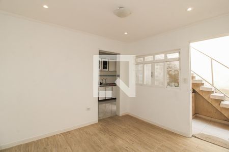 Sala de casa à venda com 2 quartos, 96m² em Vila Paranaguá, São Paulo