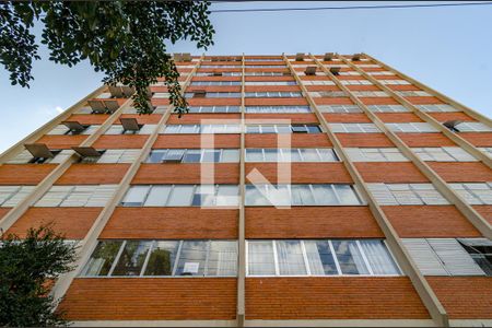 Apartamento à venda com 101m², 2 quartos e 1 vagaFachada