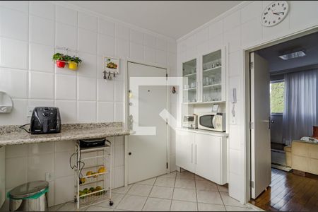 Apartamento à venda com 101m², 2 quartos e 1 vagaCozinha
