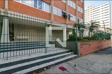 Apartamento à venda com 101m², 2 quartos e 1 vagaFachada