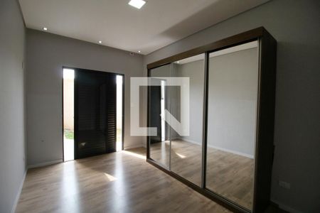 Casa de condomínio para alugar com 230m², 3 quartos e 4 vagasSuíte 3