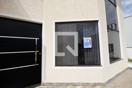 Casa de condomínio para alugar com 230m², 3 quartos e 4 vagasFachada