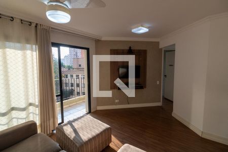 Sala de apartamento para alugar com 3 quartos, 77m² em Jardim Morumbi, São Paulo