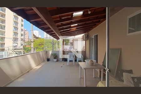 Varanda de casa à venda com 3 quartos, 533m² em Vila Romana, São Paulo