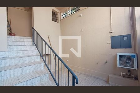 Casa à venda com 533m², 3 quartos e sem vaga Casa à venda com 533m², 3 quartos e sem vagaÁrea externa - Garagem