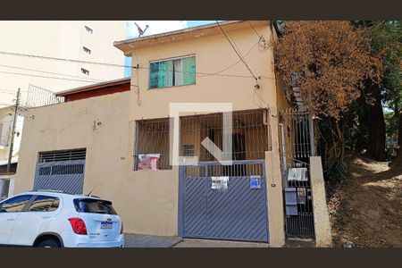 Casa à venda com 533m², 3 quartos e sem vaga Casa à venda com 533m², 3 quartos e sem vagaFachada - Plaquinha