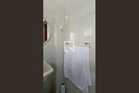 Casa à venda com 533m², 3 quartos e sem vaga Casa à venda com 533m², 3 quartos e sem vagaQuarto 2 - Banheiro