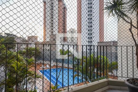 Varanda de apartamento para alugar com 3 quartos, 77m² em Jardim Morumbi, São Paulo