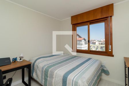 Quarto 2 de apartamento à venda com 2 quartos, 157m² em Jardim Lindóia, Porto Alegre