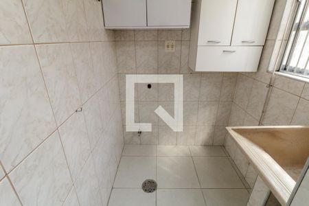 Apartamento à venda com 70m², 3 quartos e 1 vaga Apartamento à venda com 70m², 3 quartos e 1 vagaLavanderia
