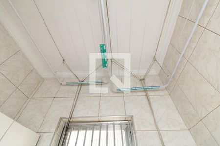 Apartamento à venda com 70m², 3 quartos e 1 vaga Apartamento à venda com 70m², 3 quartos e 1 vagaLavanderia