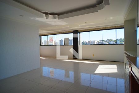 Sala  de apartamento para alugar com 3 quartos, 138m² em Jardim Lindóia, Porto Alegre