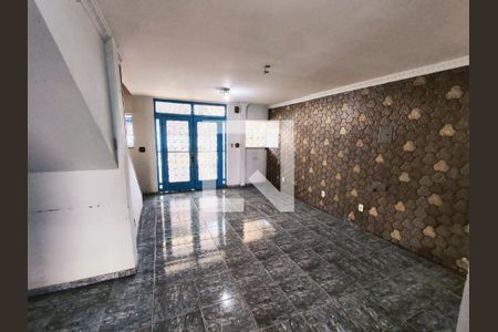 Sala de casa de condomínio à venda com 4 quartos, 280m² em Todos Os Santos, Rio de Janeiro