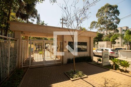 Fachada de apartamento para alugar com 2 quartos, 46m² em Jardim Helga, São Paulo