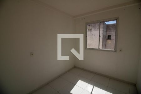 Quarto 1 de apartamento para alugar com 2 quartos, 46m² em Jardim Helga, São Paulo