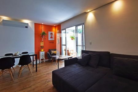Sala de casa de condomínio à venda com 3 quartos, 108m² em Cidade Nova, Jundiaí