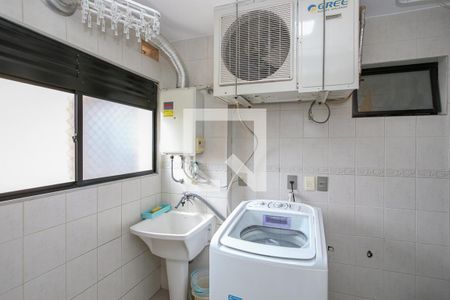 Apartamento à venda com 102m², 2 quartos e 2 vagasLavanderia