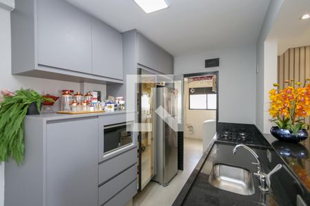 Apartamento à venda com 102m², 2 quartos e 2 vagasBanheiro