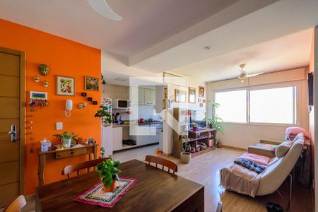 Sala de apartamento à venda com 3 quartos, 81m² em Santana, Porto Alegre