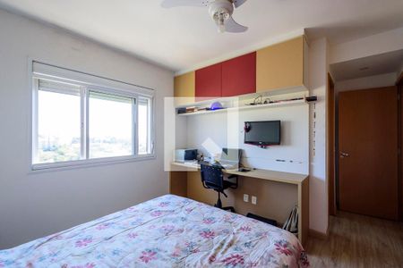 Suíte de apartamento à venda com 3 quartos, 81m² em Santana, Porto Alegre