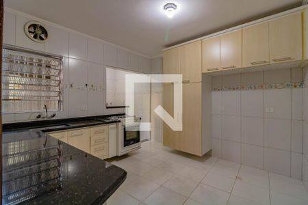Casa à venda com 180m², 3 quartos e 2 vagas Casa à venda com 180m², 3 quartos e 2 vagasCozinha