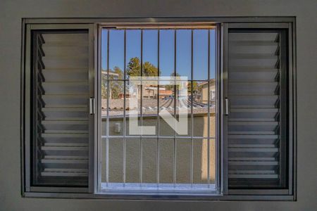 Casa à venda com 180m², 3 quartos e 2 vagas Casa à venda com 180m², 3 quartos e 2 vagasQuarto 2