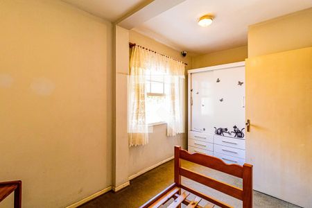 Casa de condomínio à venda com 184m², 3 quartos e 2 vagasQuarto 2