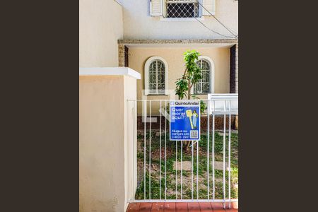 Casa de condomínio à venda com 184m², 3 quartos e 2 vagasFachada