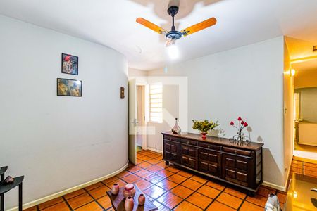 Casa de condomínio à venda com 184m², 3 quartos e 2 vagasSuíte