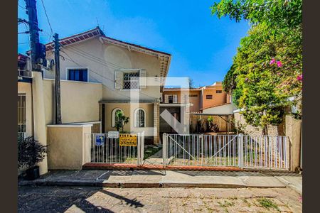 Casa de condomínio à venda com 184m², 3 quartos e 2 vagasFachada