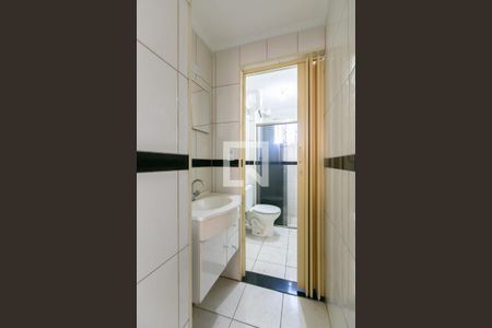 Apartamento à venda com 48m², 2 quartos e 1 vaga Apartamento à venda com 48m², 2 quartos e 1 vagaBanheiro