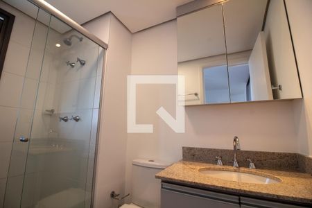 Banheiro da Suíte 1 de apartamento para alugar com 2 quartos, 81m² em Brooklin Paulista, São Paulo