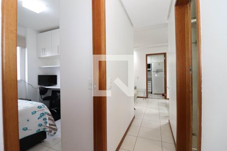 Apartamento à venda com 65m², 2 quartos e 1 vaga Apartamento à venda com 65m², 2 quartos e 1 vagaCorredor