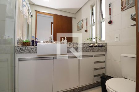 Apartamento à venda com 65m², 2 quartos e 1 vaga Apartamento à venda com 65m², 2 quartos e 1 vagaBanheiro Social