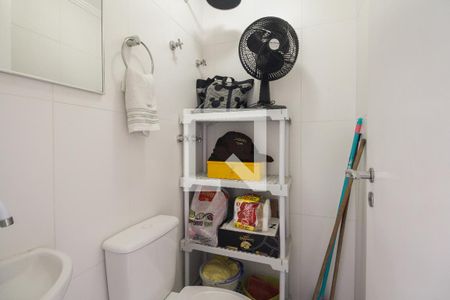 Apartamento à venda com 192m², 3 quartos e 2 vagasBanheiro de Serviço 