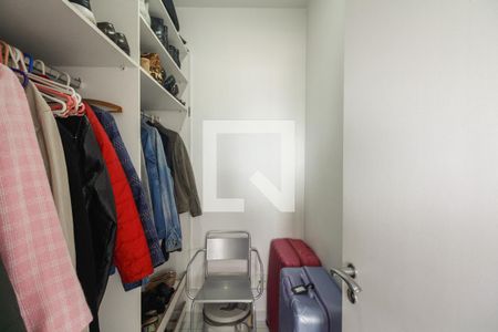 Apartamento à venda com 192m², 3 quartos e 2 vagasQuarto de Serviço 