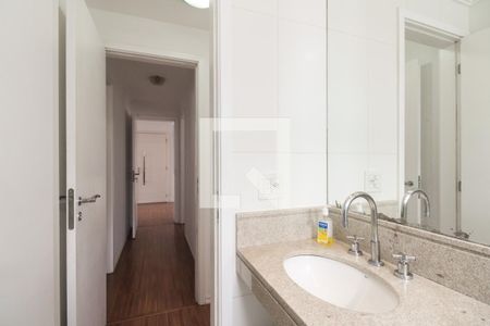 Apartamento à venda com 192m², 3 quartos e 2 vagasBanheiro Suíte 2
