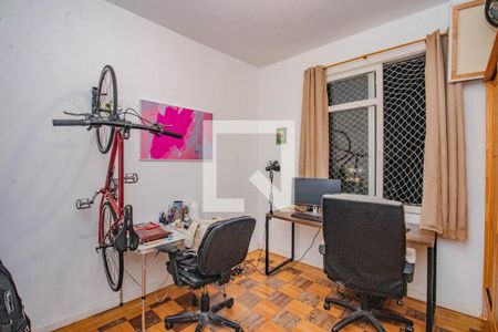 Quarto 1 de apartamento para alugar com 2 quartos, 82m² em Centro Histórico, Porto Alegre