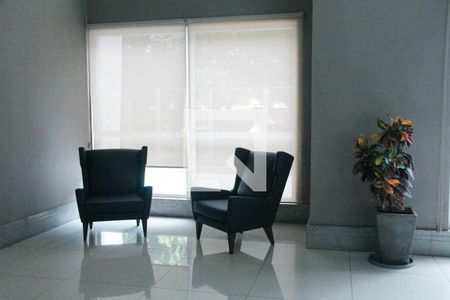 Apartamento à venda com 144m², 3 quartos e 2 vagas Apartamento à venda com 144m², 3 quartos e 2 vagasHall social