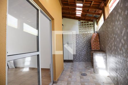 Casa de condomínio para alugar com 72m², 3 quartos e 2 vagas Casa de condomínio para alugar com 72m², 3 quartos e 2 vagasVaranda gourmet