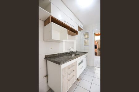 Casa de condomínio para alugar com 72m², 3 quartos e 2 vagas Casa de condomínio para alugar com 72m², 3 quartos e 2 vagasCozinha