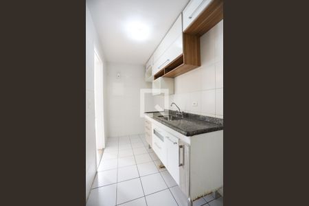 Casa de condomínio para alugar com 72m², 3 quartos e 2 vagas Casa de condomínio para alugar com 72m², 3 quartos e 2 vagasCozinha