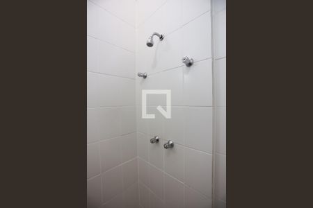 Casa de condomínio para alugar com 72m², 3 quartos e 2 vagas Casa de condomínio para alugar com 72m², 3 quartos e 2 vagasBanheiro - detalhes