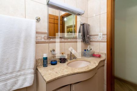 Casa à venda com 189m², 3 quartos e 2 vagas Casa à venda com 189m², 3 quartos e 2 vagasBanheiro 2