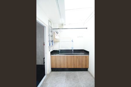 Casa para alugar com 89m², 3 quartos e 2 vagas Casa para alugar com 89m², 3 quartos e 2 vagasÁrea de Serviço